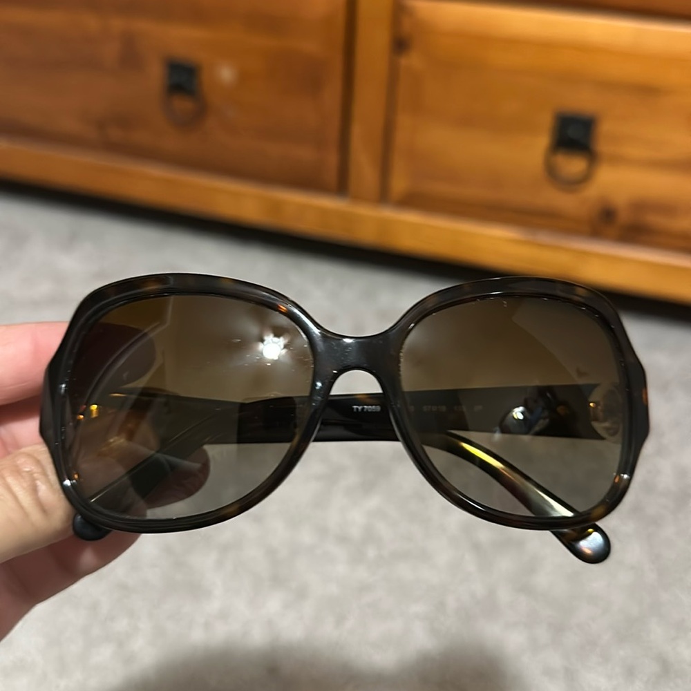 Tory Burch sun glasses
